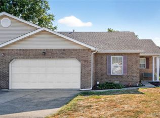 87 Regency Pl, Millstadt, IL