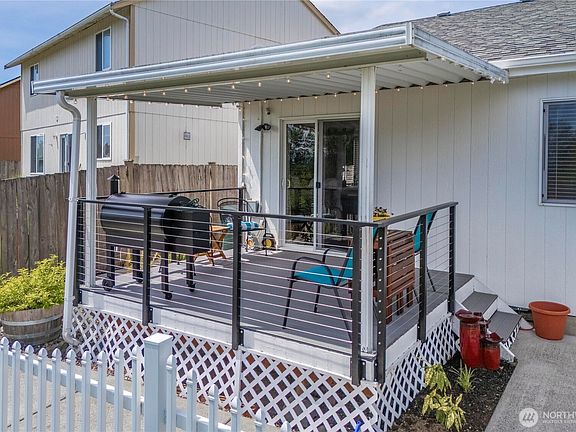 4th image of 13515 68th Avenue Ct E
