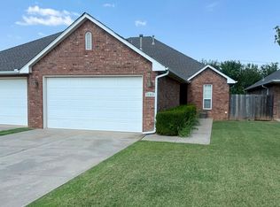 11321 NW 121st Pl, Yukon, OK 73099