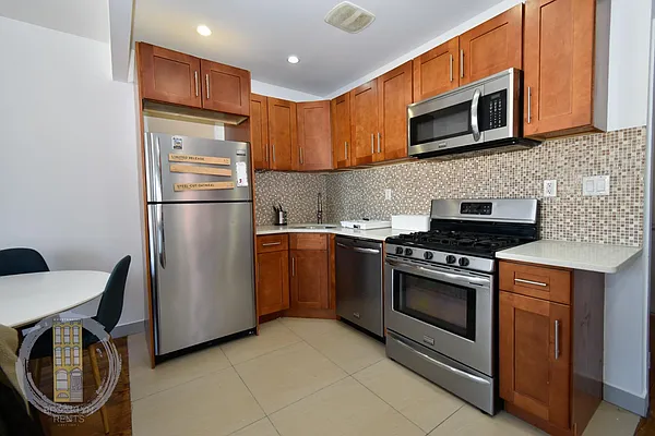 Rented by Brooklyn Rentals NYC | media 7