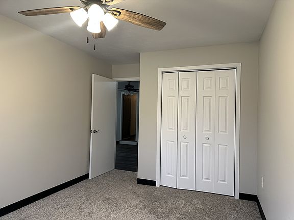 2nd image of 260 Mark Twain Dr