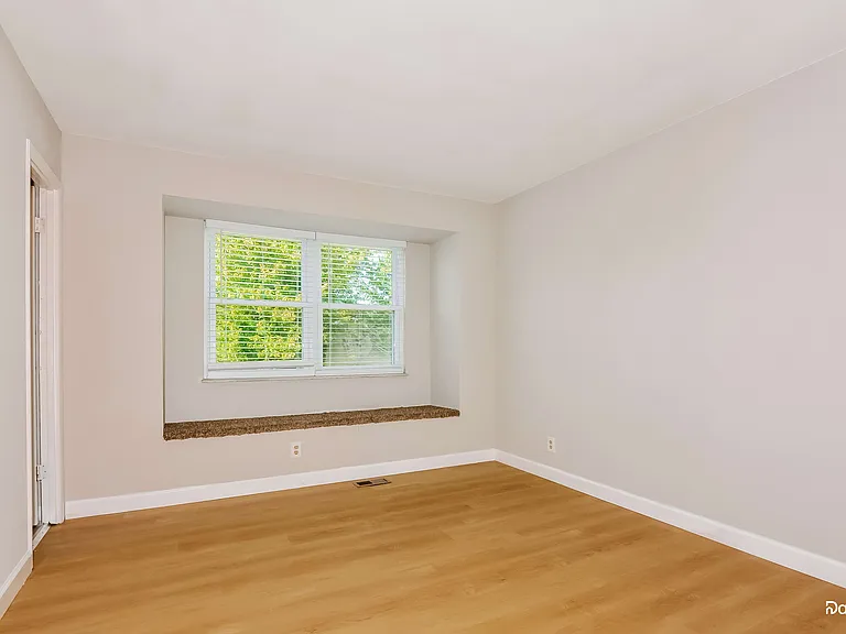 5 Elmdale Ct — Photo 13