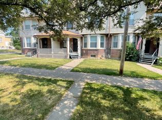 706 Kirkwood Blvd, Davenport, IA