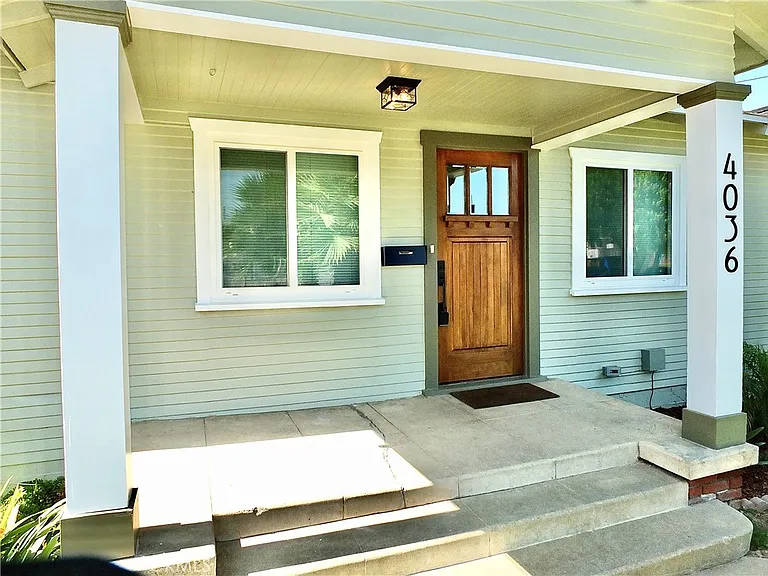 4036 E Vermont St — Photo 2