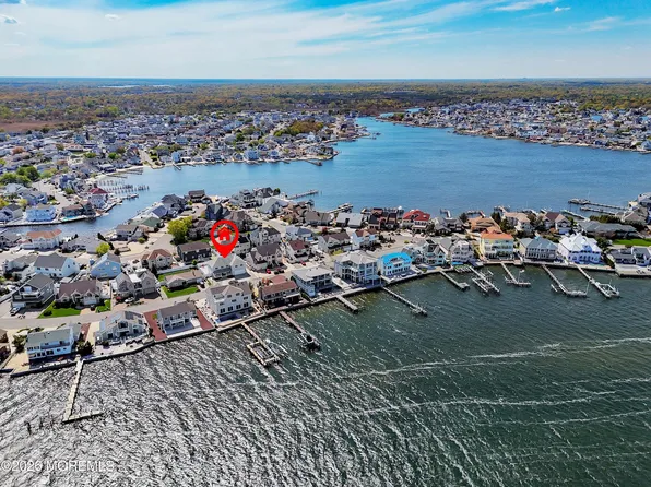 3324 Long Point Drive, Toms River, NJ 08753