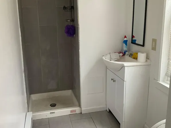 1343 W Pike St #3, Philadelphia, PA 19140