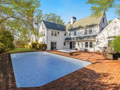20 Ridge Drive W, Great Neck, NY, 11021