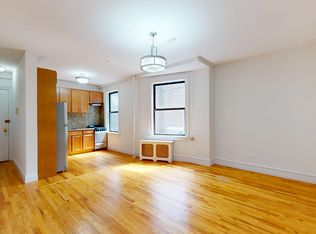 245 W 51st St #503, New York, NY 10019