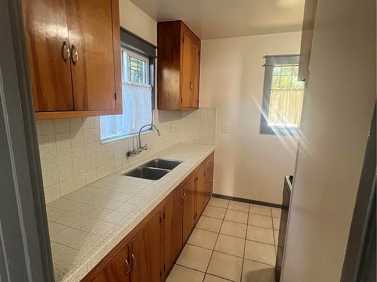 1333 S Downey Rd #3/4 — Photo 8