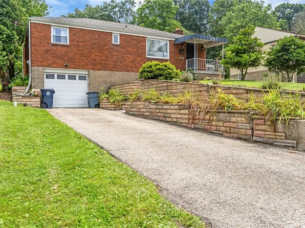 115 Oak Dr, Trafford, PA 15085