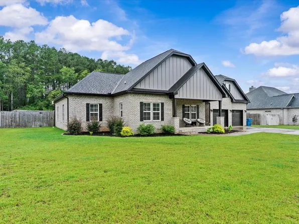 526 County Road 758, Enterprise, AL 36330