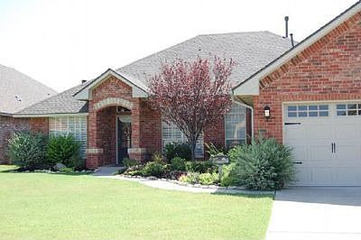 1st image of 16308 Old Oak Dr