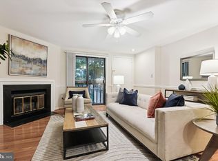 9731 Hellingly Pl #37, Montgomery Village, MD 20886