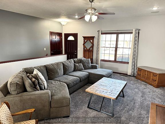 4th image of 1128 Sagewood Ave