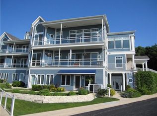 4144 Ridge Rd APT 30, Stevensville, MI