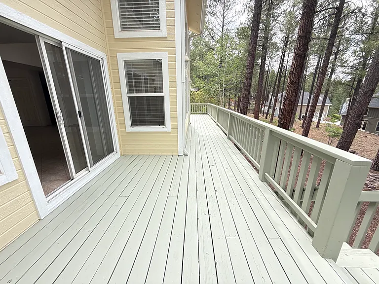 1808 W University Ave — Photo 14
