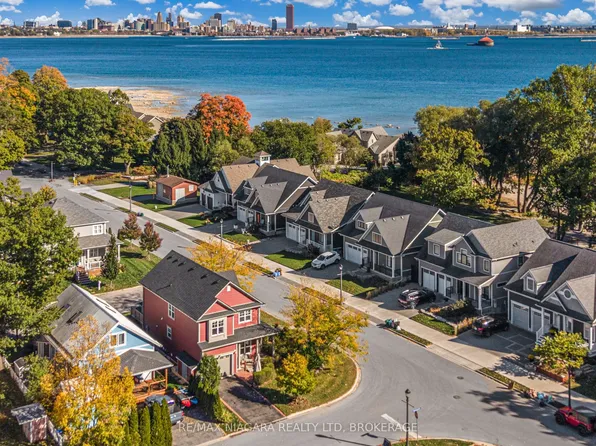 750 Lakeshore Rd, Fort Erie, ON L2A 1B5