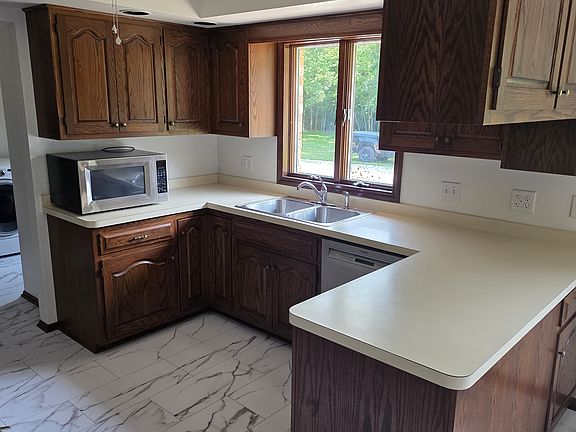 3rd image of 24401 W Shepley Rd