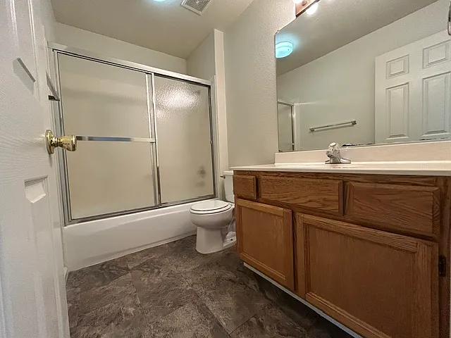 201 Sapphire Ct — Photo 25