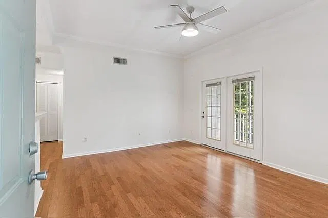 1 bed, 592 sqft, $2,100 — Photo 3