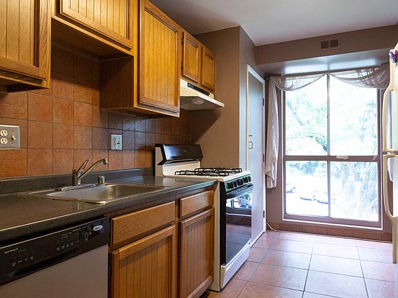 5th image of 5614 Bismach Dr APT 204
