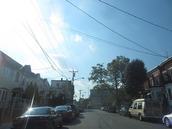 5th image of 87 Clinton Ave #1