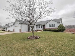 501 Southing Grange, Cottage Grove, WI 53527