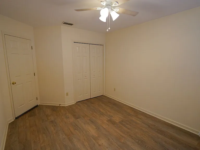 2605 Yarmouth Ln — Photo 20