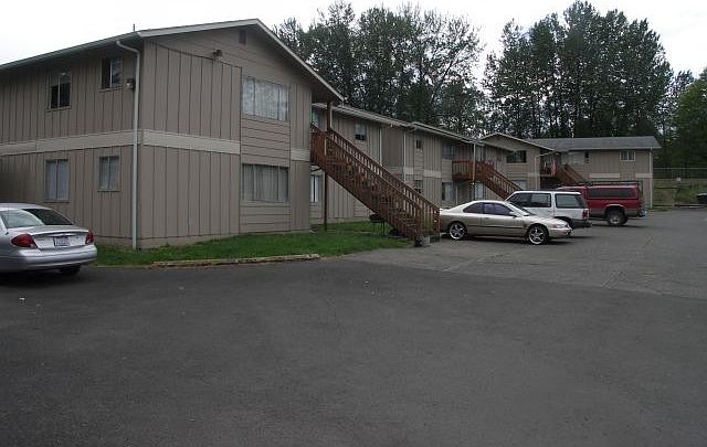 1st image of 1111 Pacific Ave N APT 2