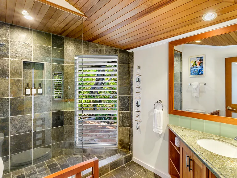 20 Hui Rd E #19 — Photo 35
