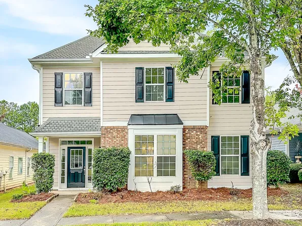 6101 Park Close, Fairburn, GA 30213