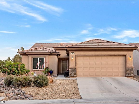 3rd image of 3525 Kingbird Dr