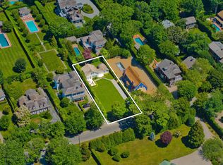 109 Toylsome Ln, Southampton, NY 11968