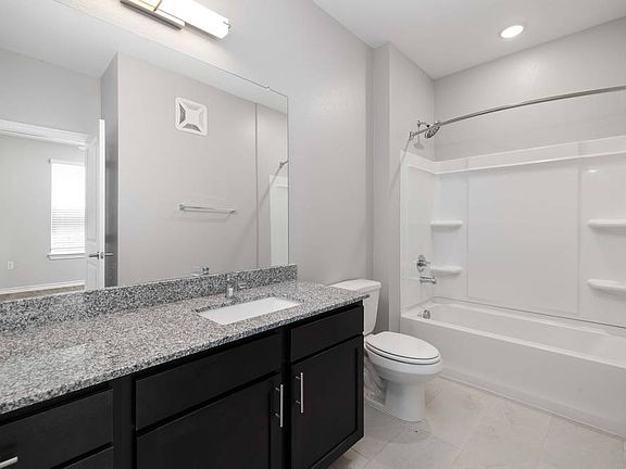 5th image of 5761 Highland Hills Dr #A1
