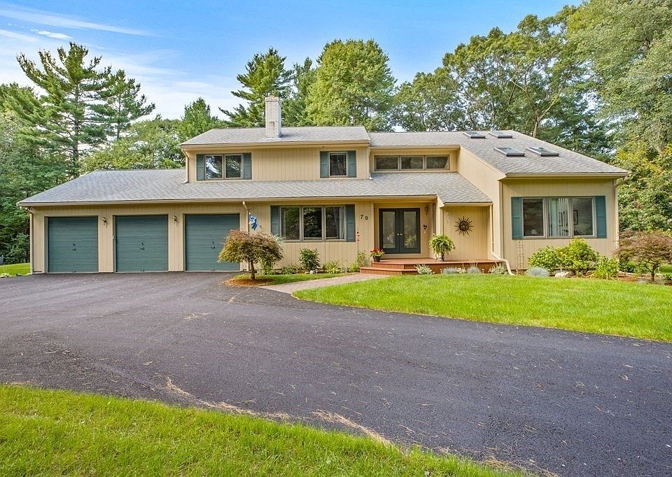 1st image of 79 Indian Wind Dr