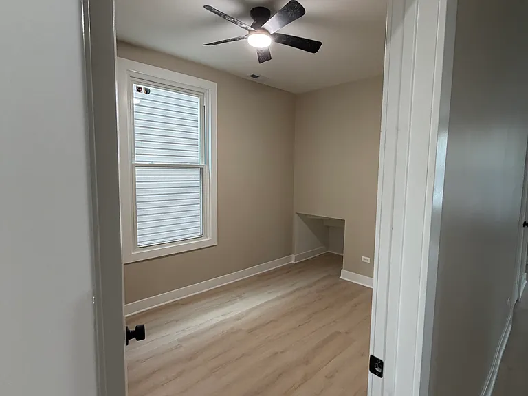 3944 S Rockwell St #1 — Photo 3