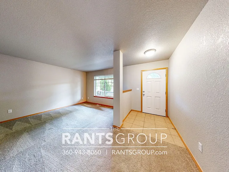 4612 Kapalea Way SE — Photo 7