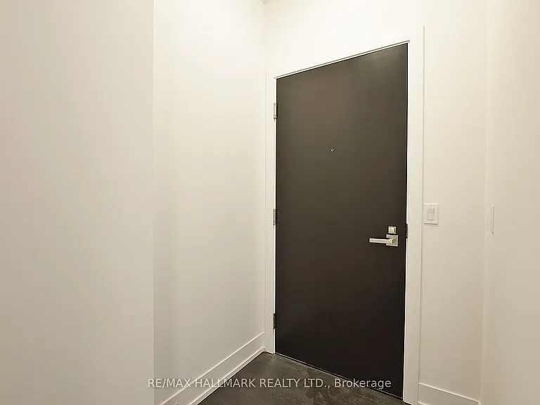 9471 Yonge St #Penthouse 01 — Photo 6