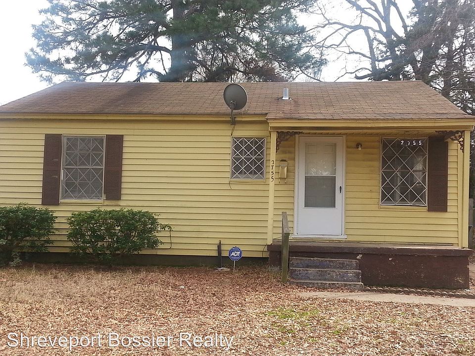 1st image of 2755 Lakehurst Ave