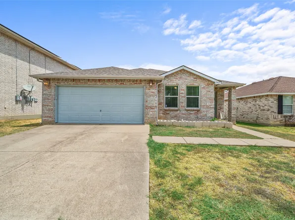 8421 Cotton Valley Ln, Arlington, TX 76002