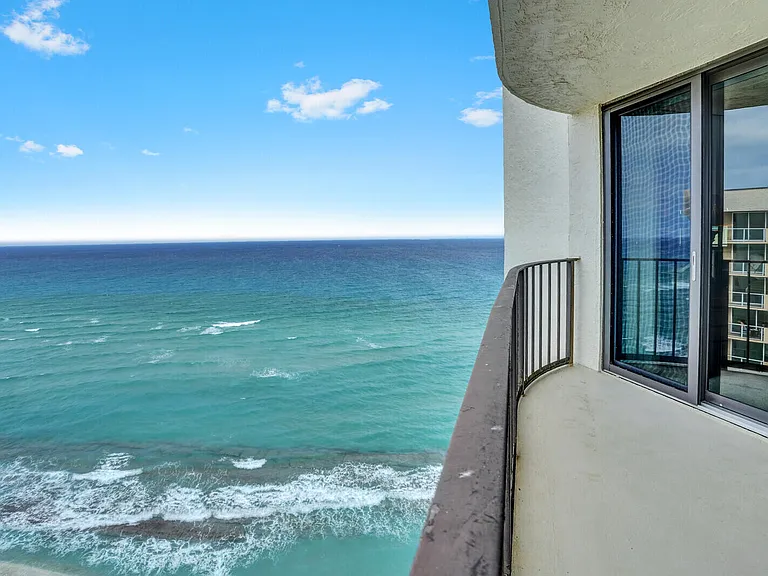 5420 N Ocean Dr #1803 — Photo 35