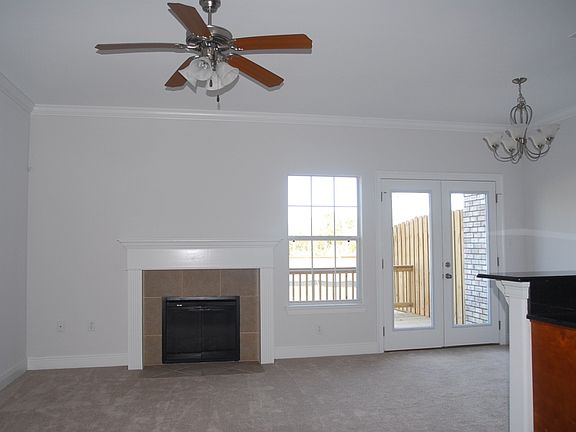 2nd image of 3460 Riverbend Cv