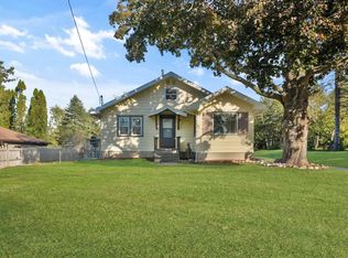 205 S Hackett Rd, Waterloo, IA 50701