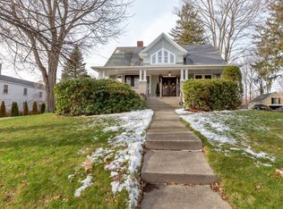 1002 Washington St, Bath, ME 04530