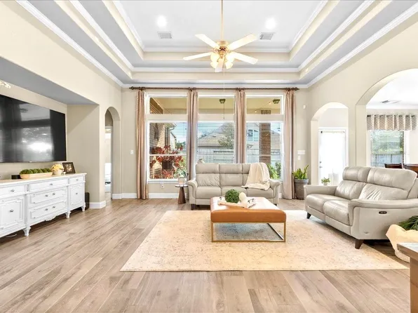 2500 Rockygate Ln, Friendswood, TX 77546