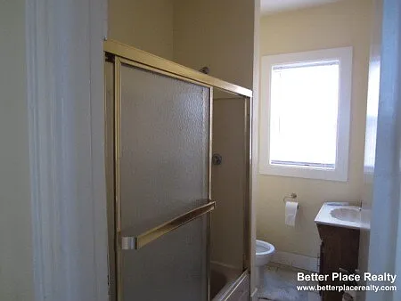 163 Calumet St #2 — Photo 11