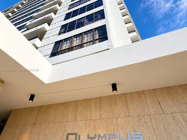 500 Three Islands Blvd, Hallandale, FL