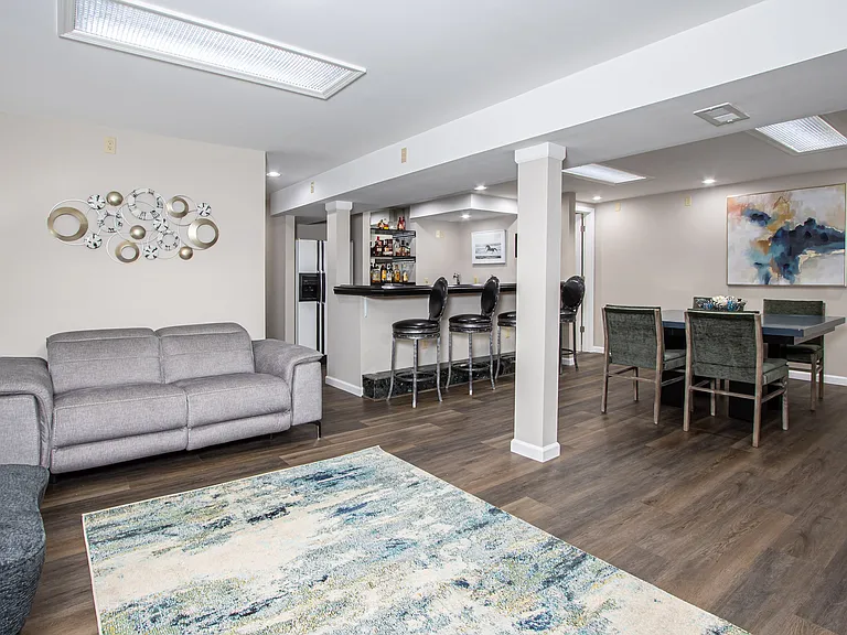 342 Fury Dr — Photo 17