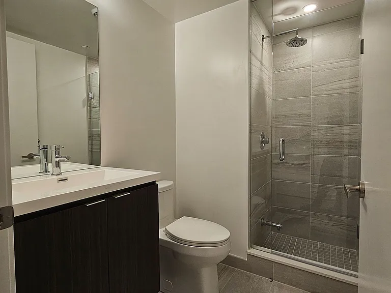 55 Cooper St #4305 — Photo 13