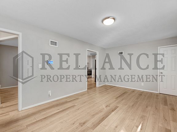 5th image of 169 Western Ave